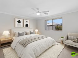 15 Violet Rd, Hamlyn Terrace NSW 2259, Australia