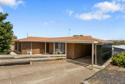 63 Weigall St, Eudunda SA 5374, Australia