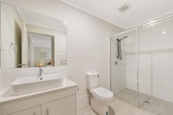 15 Wilton Grove, Woongarrah NSW 2259, Australia