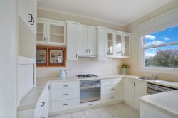 50 Winter St, Coleraine VIC 3315, Australia