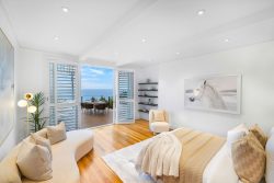 10 Wolaroi Cres, Tamarama NSW 2026, Australia