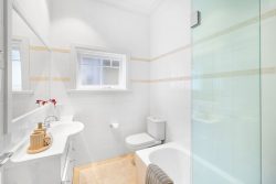 10 Wolaroi Cres, Tamarama NSW 2026, Australia