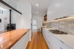 8A Karnang Dr, Boomerang Beach NSW 2428, Australia