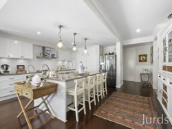 12 Peppertree Dr, Pokolbin NSW 2320, Australia