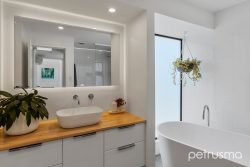 119 Allumba St, Howrah TAS 7018, Australia
