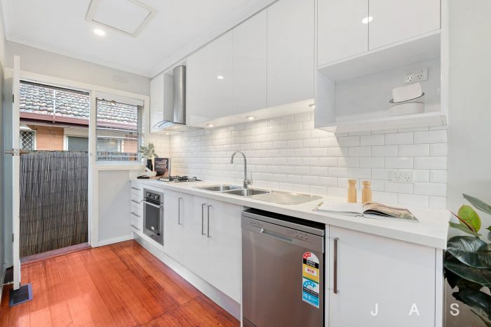 Unit 7/30 Argyle St West Footscray VIC 3012, Australia