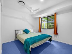 22 Flora Ct, Dundowran Beach QLD 4655, Australia