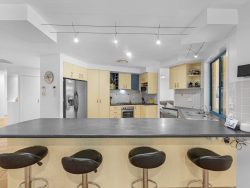 22 Flora Ct, Dundowran Beach QLD 4655, Australia