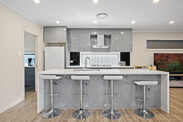 10 Carcoola Wy, Jordan Springs NSW 2747, Australia