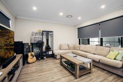 10 Carcoola Wy, Jordan Springs NSW 2747, Australia
