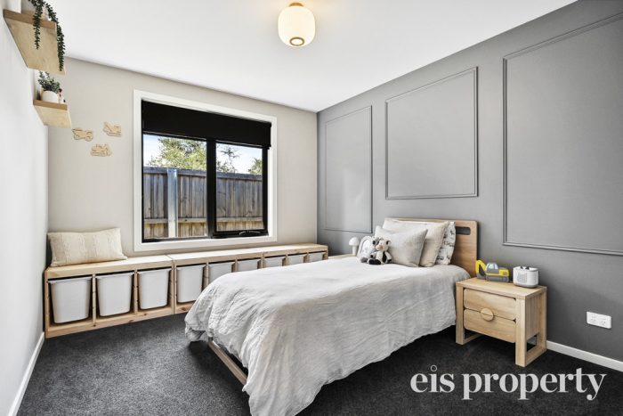 5 Challis Cres, Deep Bay TAS 7112, Australia
