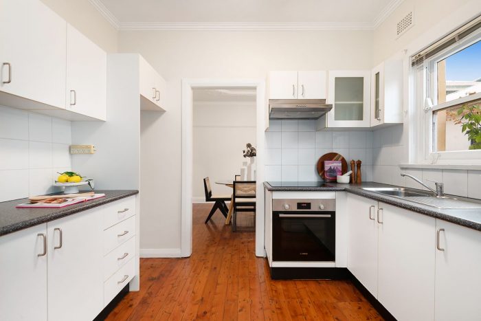 18 Lloyd St, Bexley NSW 2207, Australia