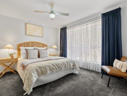 4 Chynoweth Ave, Hackham SA 5163, Australia