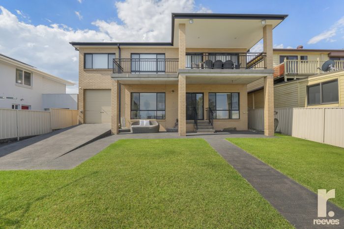 39 Dudley Rd, Charlestown NSW 2290, Australia