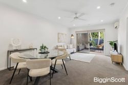 Unit 2/27 Deane St, Frankston VIC 3199, Australia