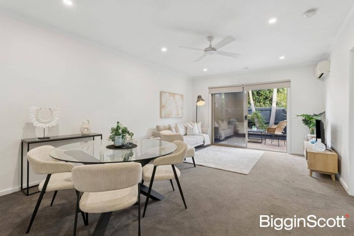 Unit 2/27 Deane St, Frankston VIC 3199, Australia