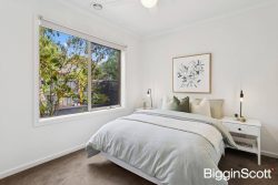 Unit 2/27 Deane St, Frankston VIC 3199, Australia