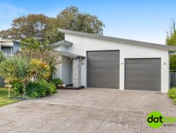 39 Eighth Ave, Toukley NSW 2263, Australia