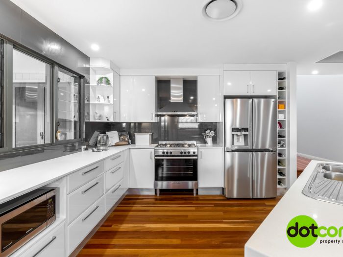 39 Eighth Ave, Toukley NSW 2263, Australia