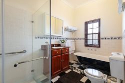 61 Bayview St, Bexley NSW 2207, Australia