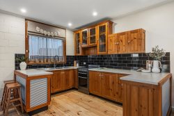 39 Ferris St, Christies Beach SA 5165, Australia