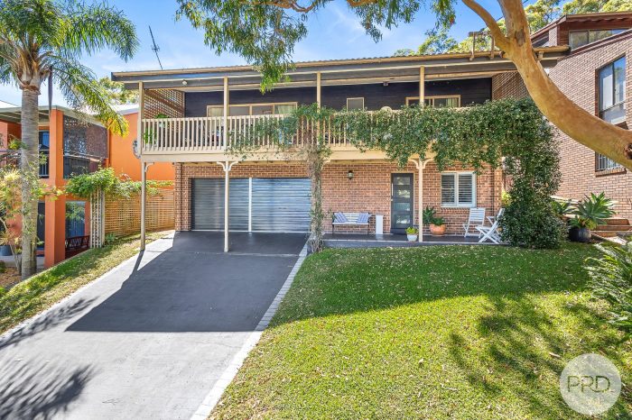 15 Flannel Flower Fairway, Shoal Bay NSW 2315, Australia