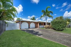 5 Crispin Dr, Mount Pleasant QLD 4740, Australia