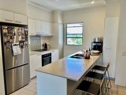 9/12-18 Bayview St Runaway Bay QLD 4216, Australia