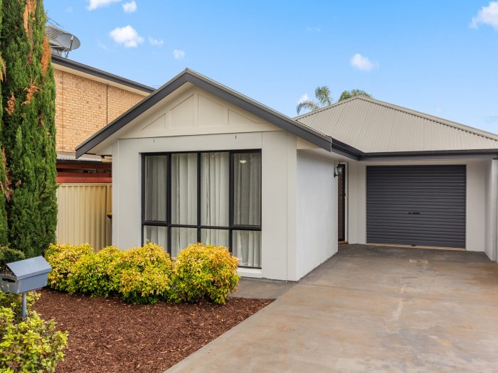 1 George St, O’Sullivan Beach SA 5166, Australia
