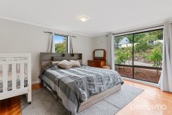 40 Glenlusk Rd, Berriedale TAS 7011, Australia