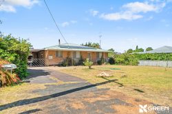 19 Hackett St Mandurah WA 6210, Australia