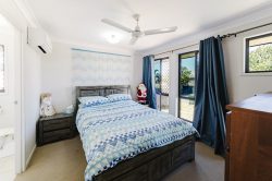 29 Hawkins St, Bucasia QLD 4750, Australia