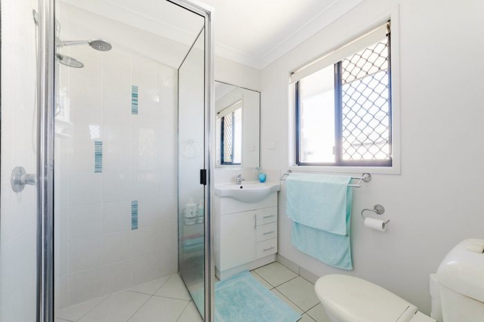 29 Hawkins St, Bucasia QLD 4750, Australia