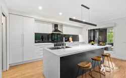 14 Henry St, Montrose VIC 3765, Australia