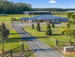135 Burtons Rd, Bridges QLD 4561, Australia