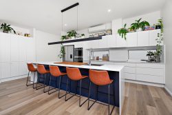 Unit 2/16 Hutchinson St, Bombo NSW 2533, Australia