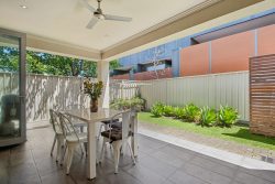 4A Davis St Norwood SA 5067, Australia