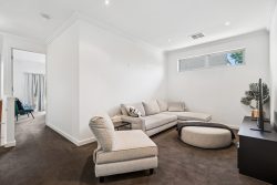 4A Davis St Norwood SA 5067, Australia
