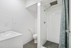 Unit 2/233 East Terrace, Adelaide SA 5000, Australia
