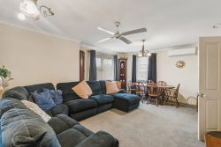 120 Lakelands Dr, Dapto NSW 2530, Australia