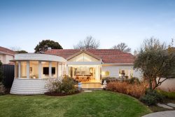 16 Lempriere Ave, St Kilda East VIC 3183, Australia