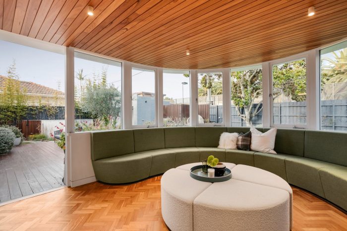 16 Lempriere Ave, St Kilda East VIC 3183, Australia