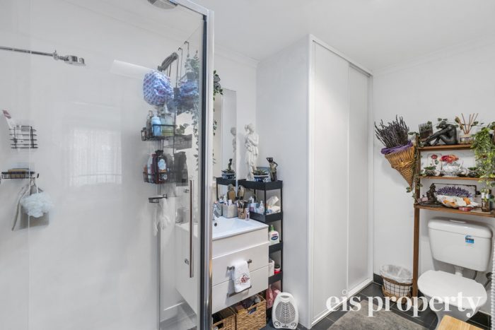 5/239 Lenah Valley Road, Lenah Valley TAS 7008, Australia