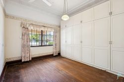 5 Robinson Terrace, Daglish WA 6008, Australia