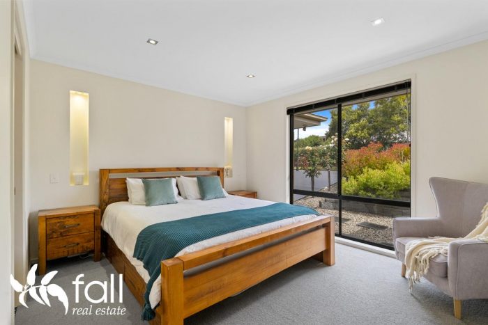 48 Malachi Dr Kingston TAS 7050, Australia