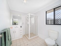 6 Marasco Ct, Dakabin QLD 4503, Australia