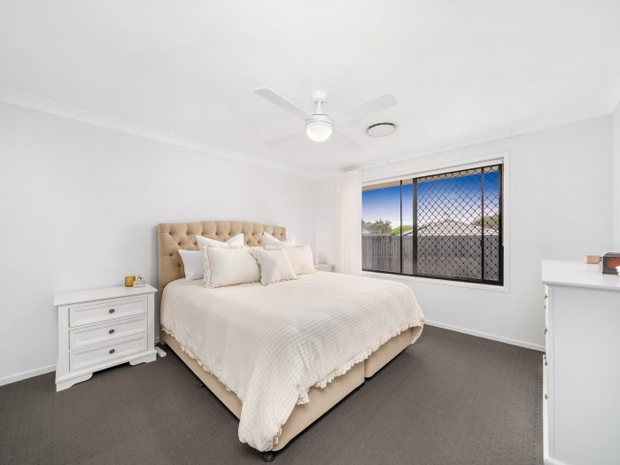 6 Marasco Ct, Dakabin QLD 4503, Australia