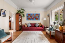 48 Mashoobra St, Coburg North VIC 3058, Australia