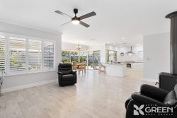 10 Meadow Ln Pinjarra WA 6208, Australia