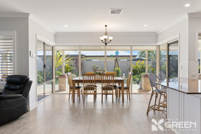 10 Meadow Ln Pinjarra WA 6208, Australia
